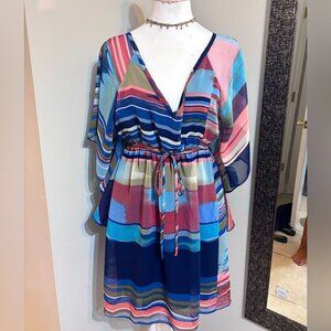 gorgeous flattering colorful v-neck wrap style mini dress womens size large